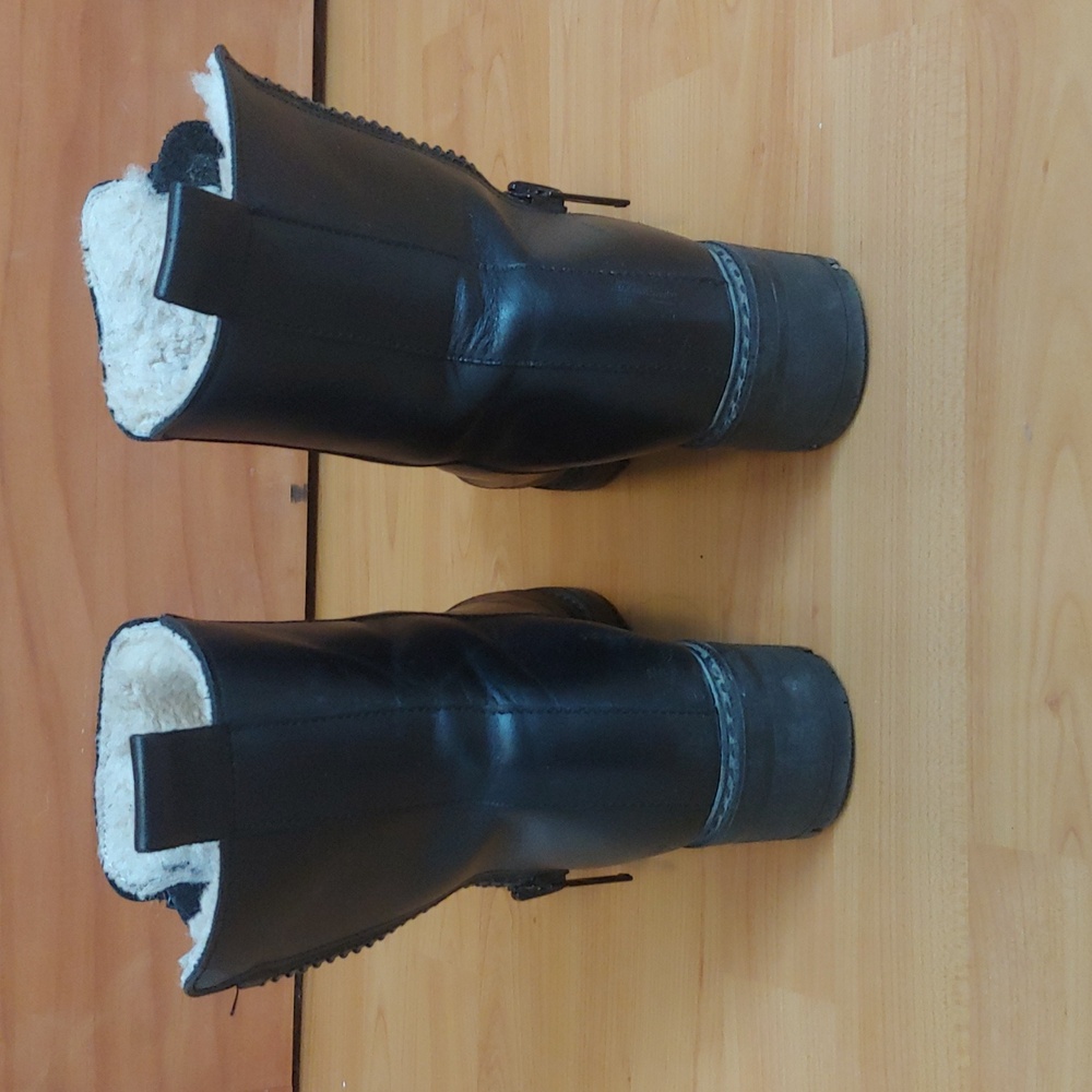 Maguire Rachel Black Leather Shearling Lined Winter Boots - Picture 5 of 9